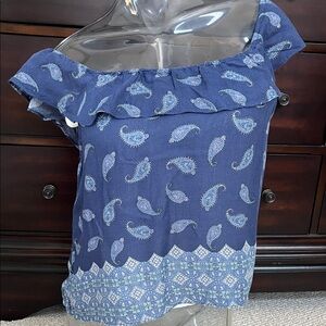 NWT American Eagle, outfitters size medium Blue Paisley Off-Shoulder bohemianTop